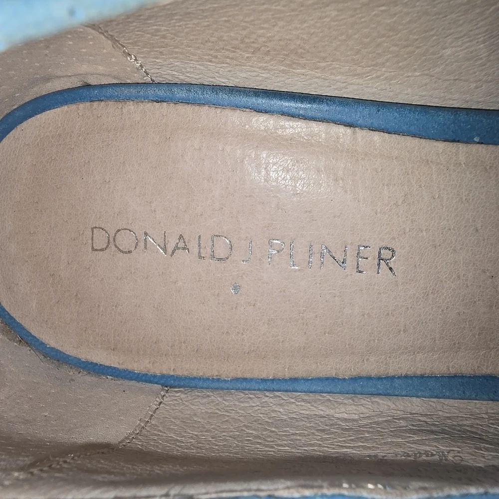 Donald J. Pliner Blue and Tan Pumps Cork Heel And Toe Casual  Womens 10 Euc